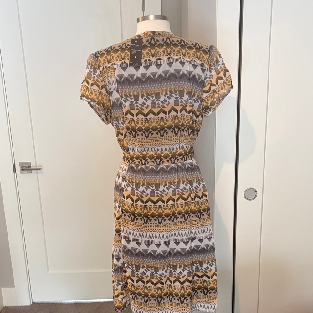 Robert Louis geometric print dress NWT work to evening ready - Picture 4 of 6